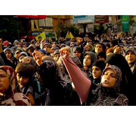 « Hors du Hezb, point de salut ». Militer au féminin au...